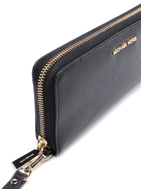 michael kors women's jet set travel continental wallet|Michael Kors silver metallic wallet.